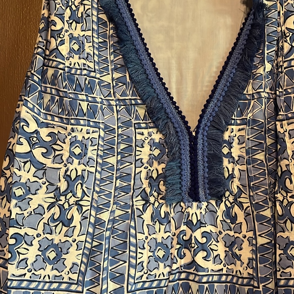 Tile Print Tank Top - Picture 2 of 2